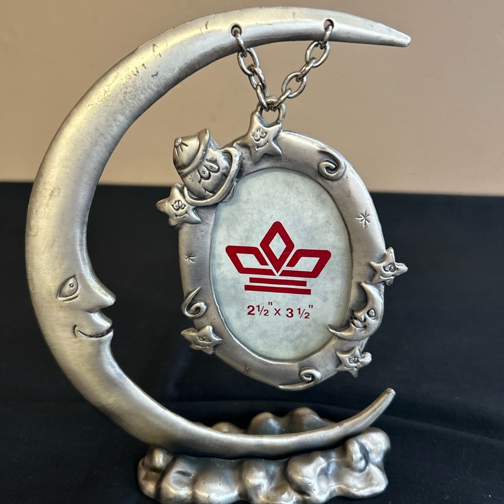 Crescent Moon Oval Picture Frame, Moon and Stars Decor, Small oval frame 2.5x3.5